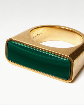 detailed view of the gold plated brass bembo ring with malachite semi precious stone|light